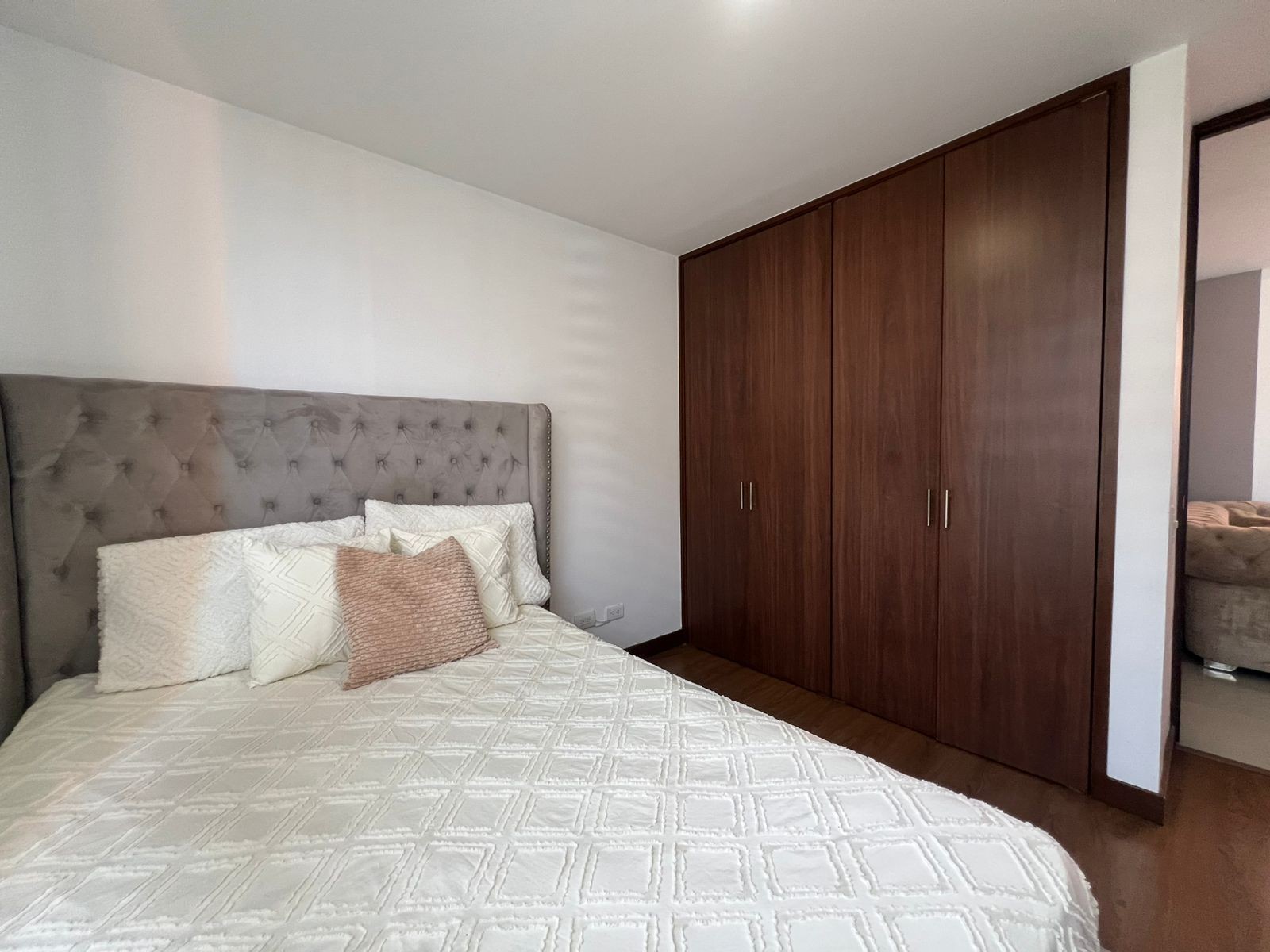 Apartamento en venta en Loma Del Chocho, Envigado · foto 12 de 17
