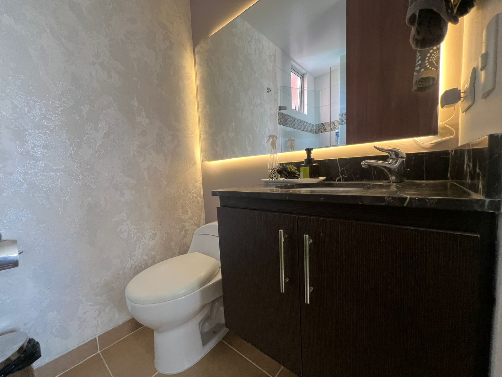 Apartamento en venta en Loma Del Chocho, Envigado · foto 15 de 17