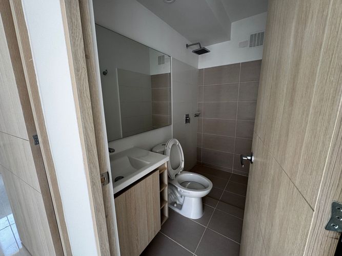 Apartamento de 2 alcobas en venta en Serena Del Mar, Cartagena, 80 m² · foto 5 de 11