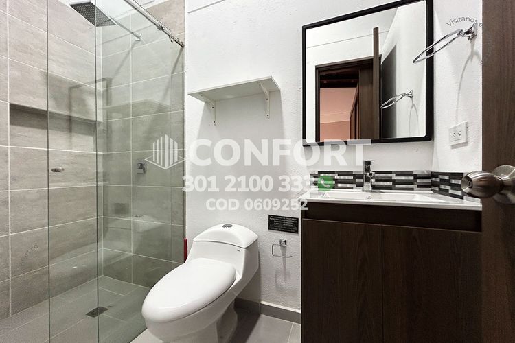 Casa de 3 alcobas en venta en La Catedral, Envigado, 210 m² · foto 22 de 24