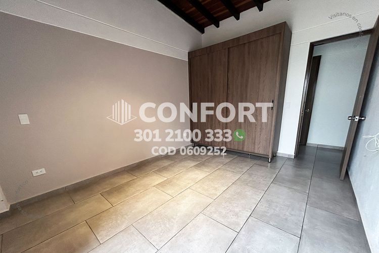 Casa de 3 alcobas en venta en La Catedral, Envigado, 210 m² · foto 16 de 24