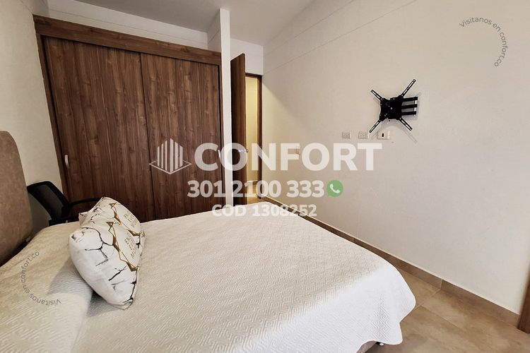 Casa de 3 alcobas en venta en La Catedral, Envigado, 210 m² · foto 10 de 24