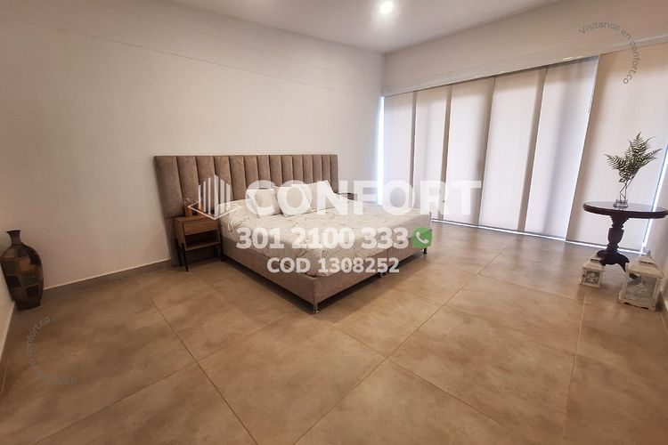 Casa de 3 alcobas en venta en La Catedral, Envigado, 210 m² · foto 18 de 24
