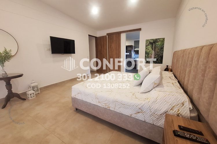 Casa de 3 alcobas en venta en La Catedral, Envigado, 210 m² · foto 20 de 24