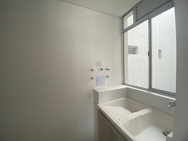 Apartamento en venta en Valle Del Lili, Cali · foto 10 de 24
