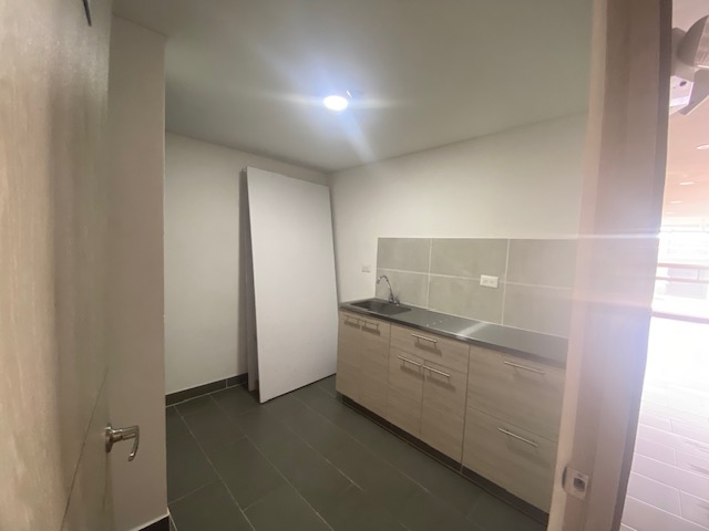 Apartamento en venta en Valle Del Lili, Cali · foto 12 de 24