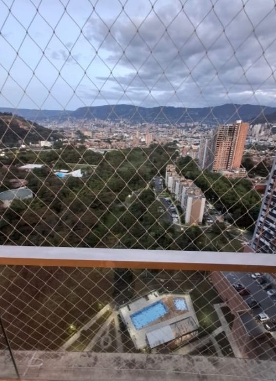 Apartamento en venta en Suramérica, Itagüí · foto 12 de 13