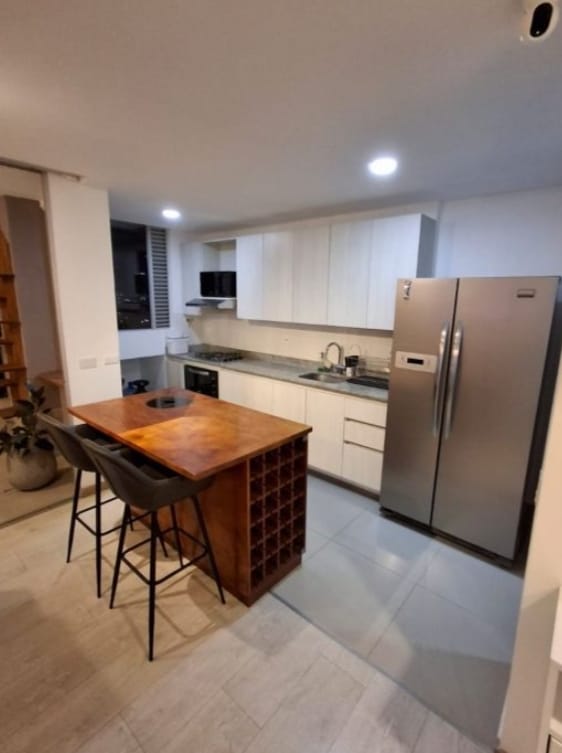 Apartamento en venta en Suramérica, Itagüí · foto 3 de 13