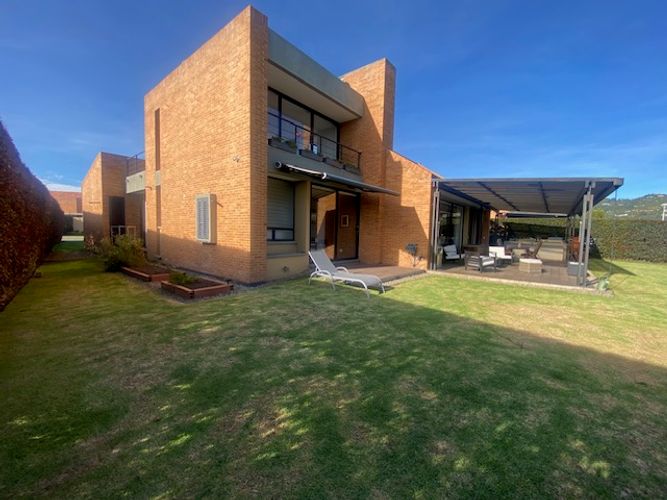 Casa de 4 alcobas en venta en Hacienda Fontanar, Chía, 328 m² · foto 21 de 24