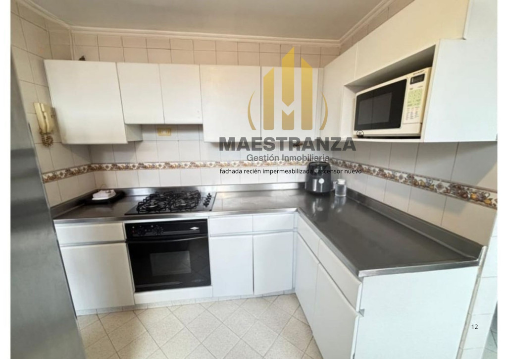 Apartment for sale in Laureles, Medellín 2