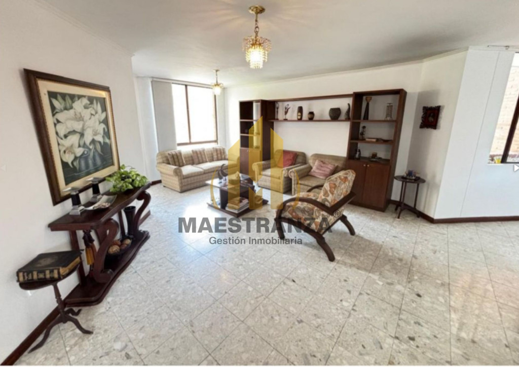 Apartment for sale in Laureles, Medellín 3