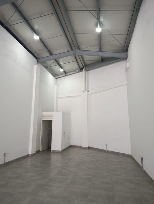 Local en arriendo en San Fernando Nuevo, Cali, 170 m² · foto 5 de 16