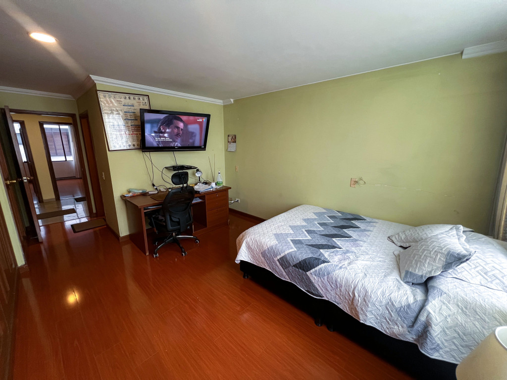 Apartamento en venta en Santa Barbara, Bogotá · foto 11 de 12