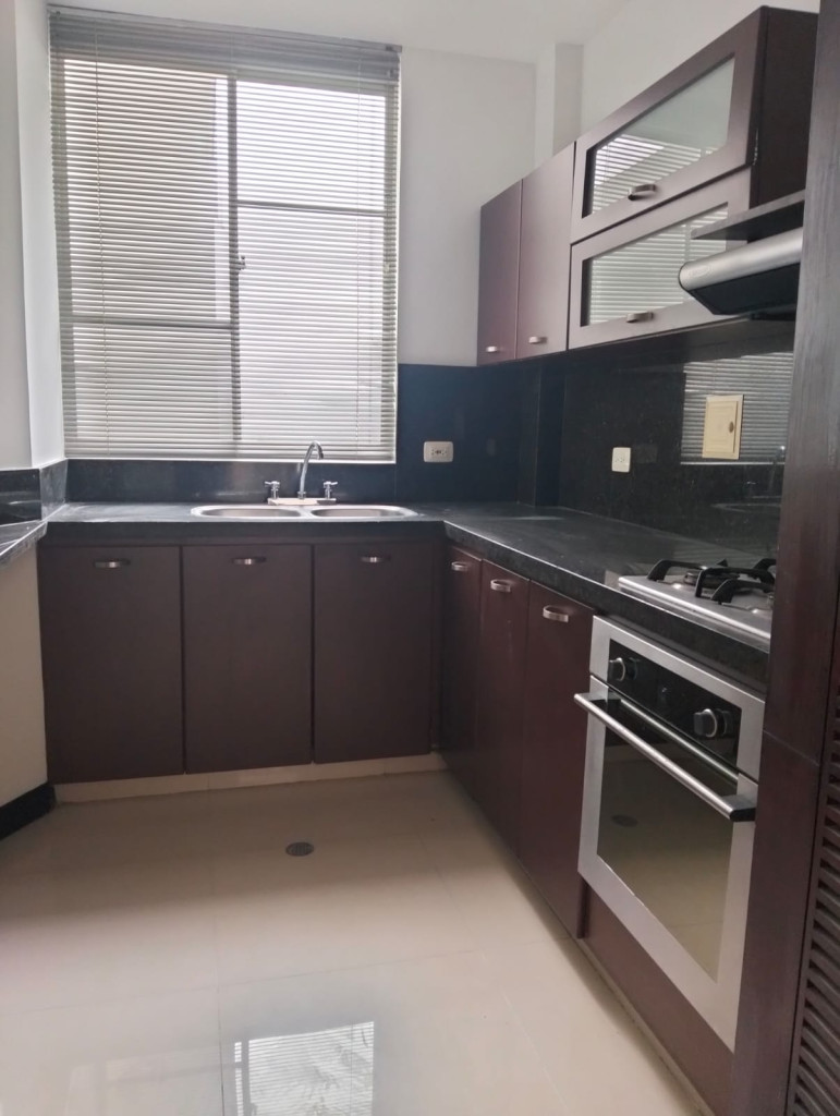 Casa en venta en Sector Plaza De Bolivar, Pereira · foto 9 de 21