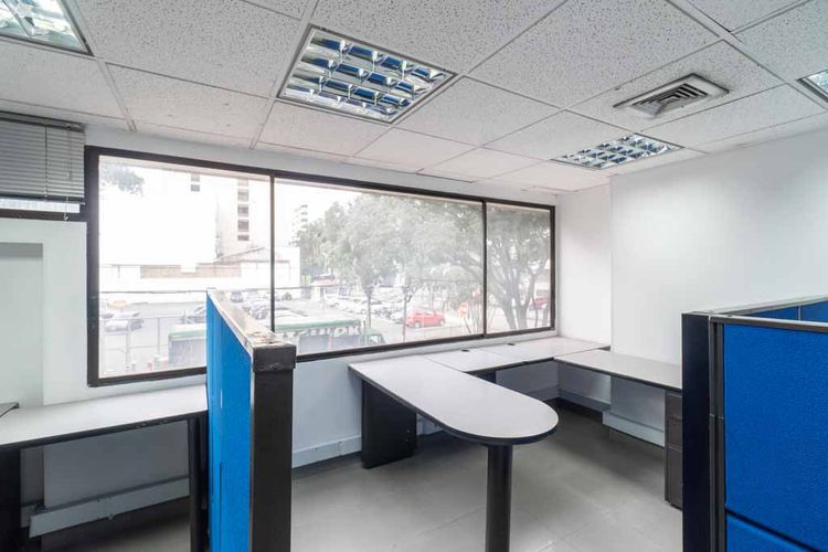 Oficina en venta en Versalles, Cali, 134 m² · foto 18 de 24