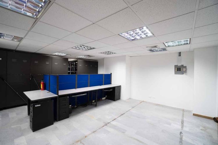 Oficina en venta en Versalles, Cali, 134 m² · foto 22 de 24