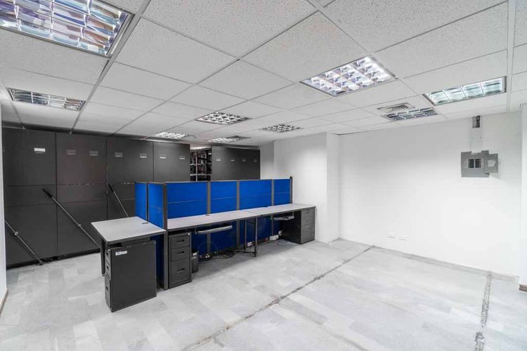 Oficina en venta en Versalles, Cali, 134 m² · foto 23 de 24