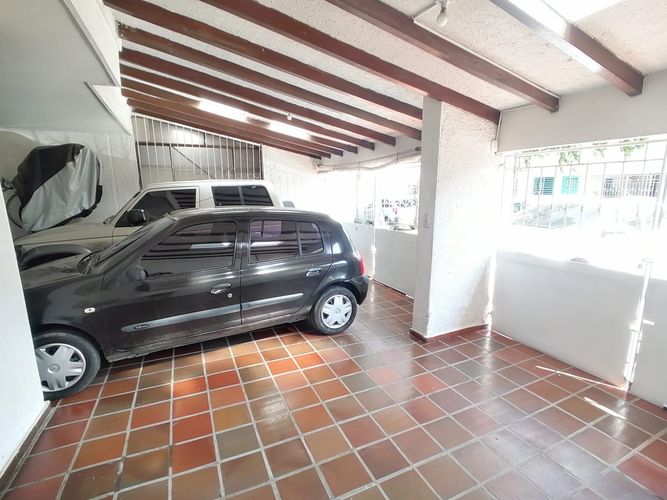 Casa en venta en Pampa Linda, Cali · foto 11 de 24