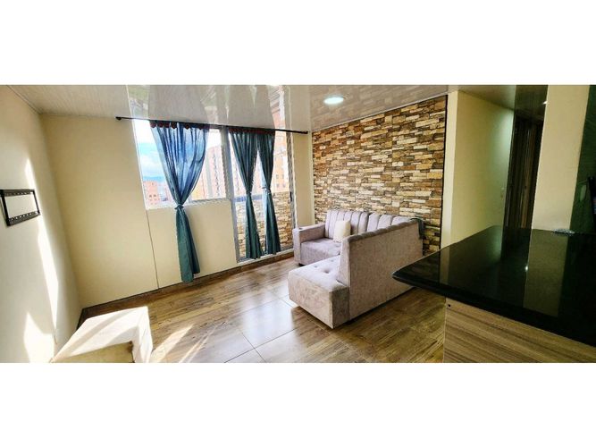 Apartamento de 3 alcobas en venta en Conjunto Residencial Solera La Prosperidad, Madrid, 57 m² · foto 2 de 9