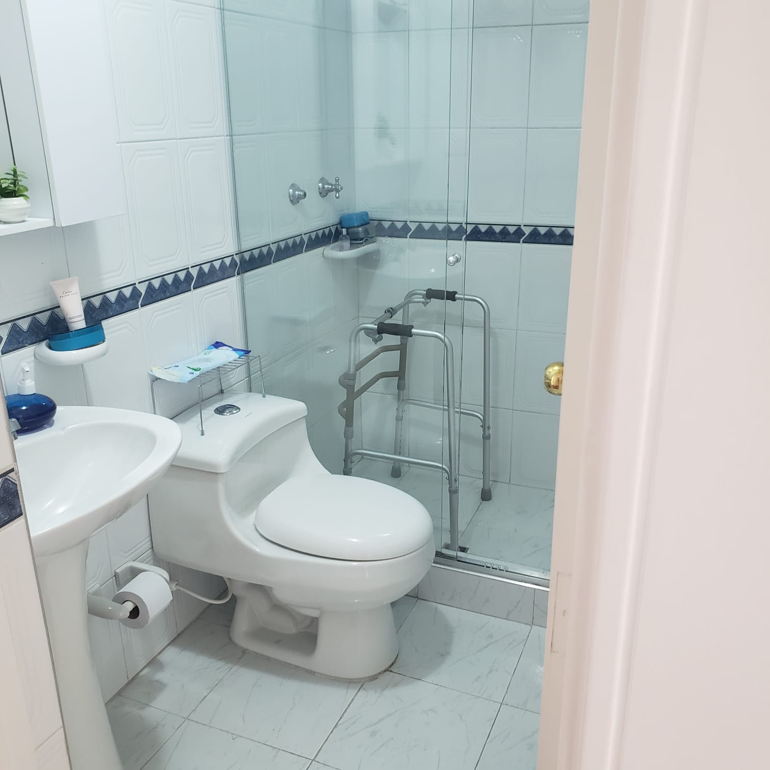 Apartamento en venta en Los Andes, Bogotá · foto 9 de 14
