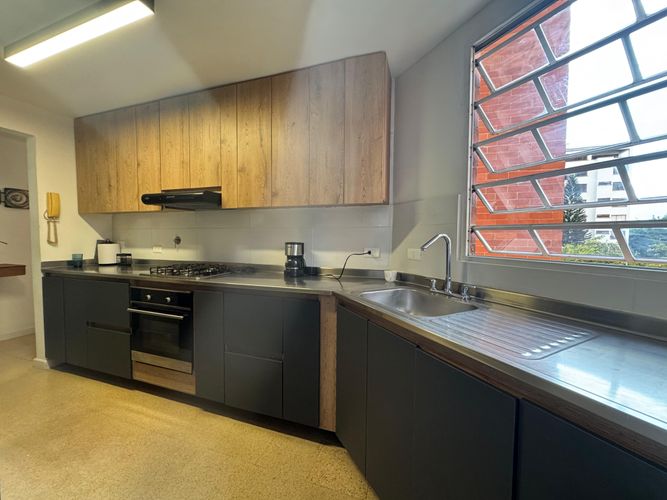 Apartamento de 3 alcobas en venta en La Florida, Medellín, 153 m² · foto 12 de 20