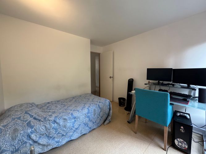 Apartamento de 3 alcobas en venta en La Florida, Medellín, 153 m² · foto 16 de 20
