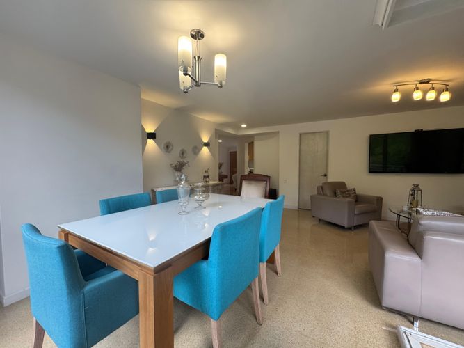 Apartamento de 3 alcobas en venta en La Florida, Medellín, 153 m² · foto 10 de 20