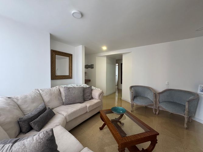 Apartamento de 3 alcobas en venta en La Florida, Medellín, 153 m² · foto 6 de 20