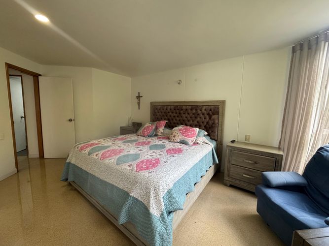 Apartamento de 3 alcobas en venta en La Florida, Medellín, 153 m² · foto 13 de 20