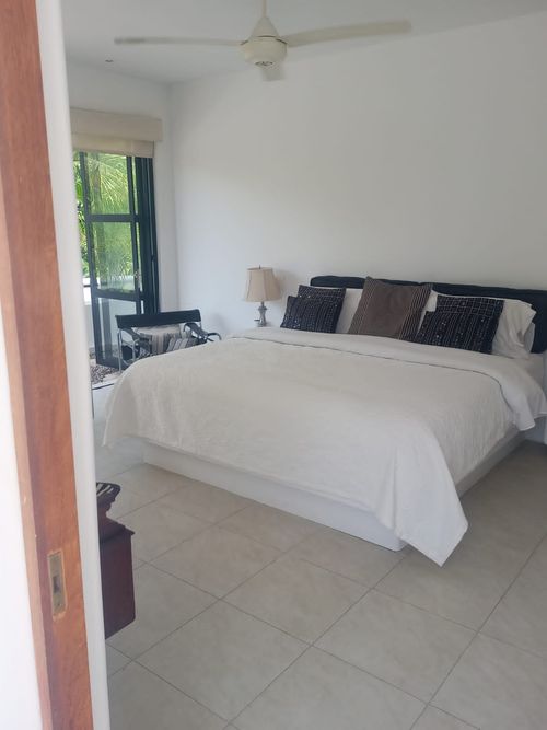 Casa de 4 alcobas en venta en Girardot, Girardot, 565 m² · foto 15 de 18