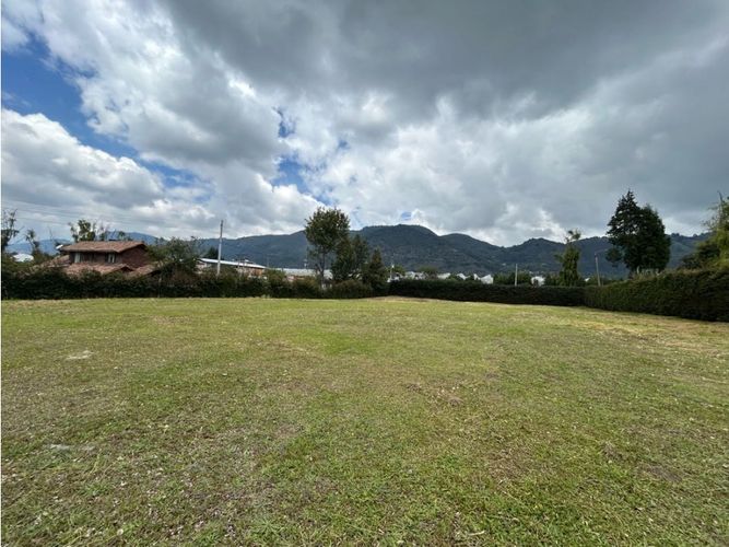 Lote en venta en Fonquetá, Chía, 2773 m² · foto 7 de 9