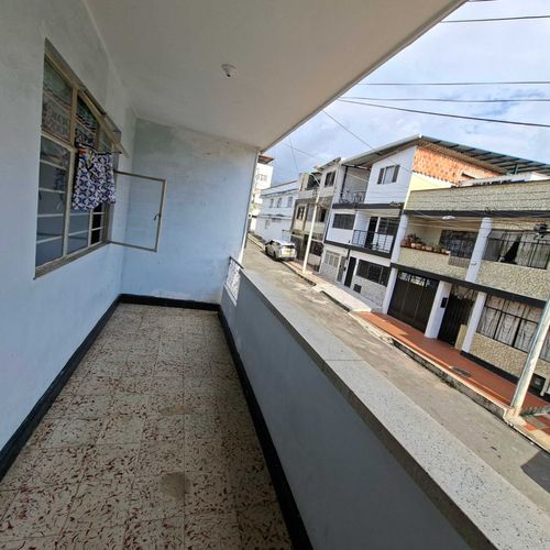 Casa de 7 alcobas en venta en San Francisco, Bucaramanga · foto 10 de 10