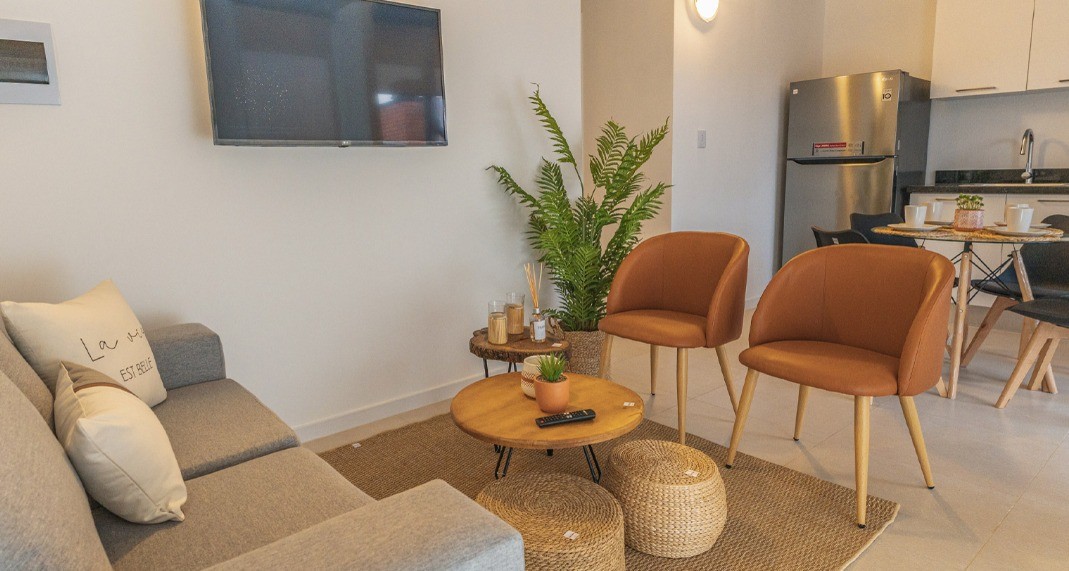 Departamento con Balcón en Barrio Cerrado Altavida Luque — foto 3