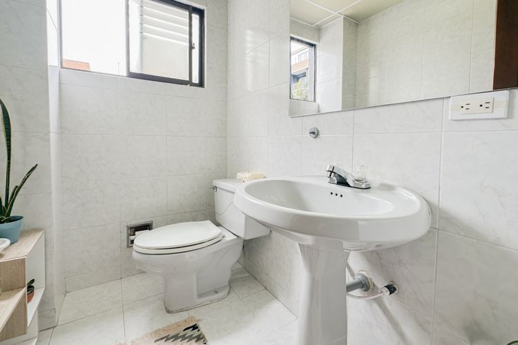 Apartamento de 3 alcobas en venta en Santa Barbara Occidental, Bogotá, 183 m² · foto 21 de 21