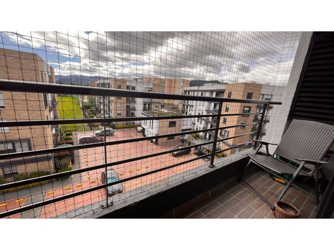Apartamento de 4 alcobas en venta en El Cortijo, Cajicá, 118 m² · foto 2 de 24