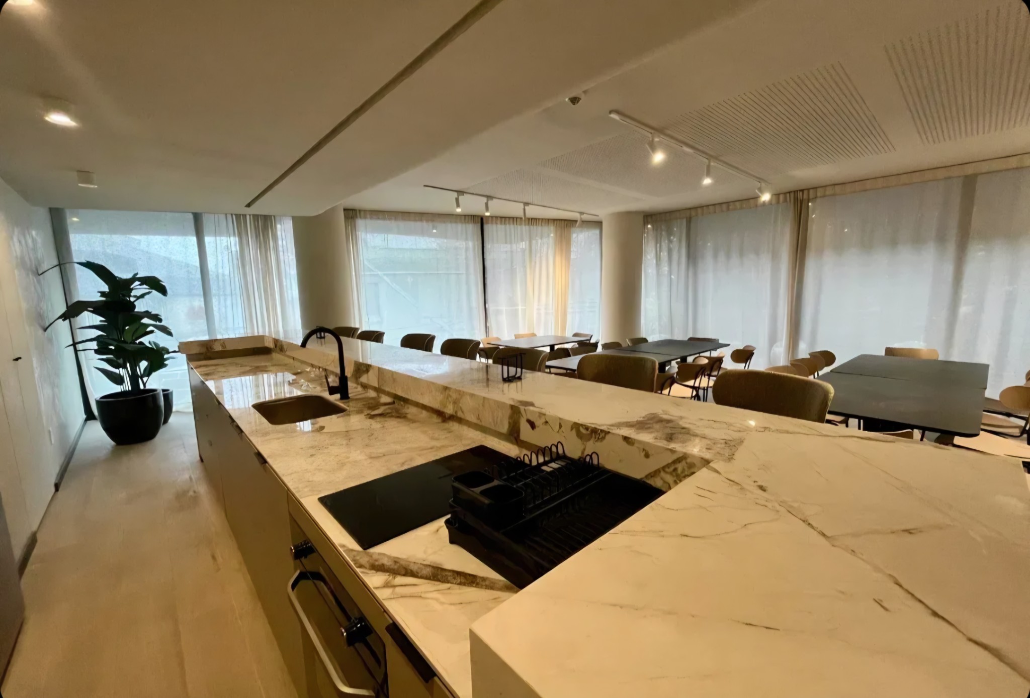 Exclusivo apartamento a estrenar en Ventura GO: 2 dormitorios, garage y ubicación premium sobre Acevedo Díaz, a pasos de Tres Cruces. · Foto 7