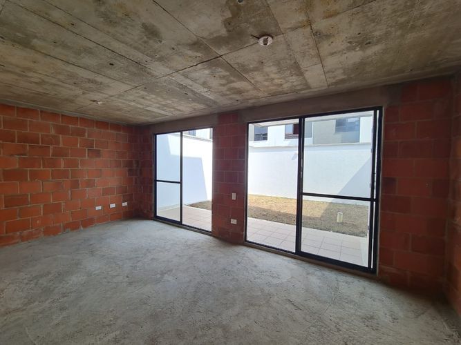 Casa de 3 alcobas en venta en Parque Natura, Jamundí, 240 m² · foto 5 de 18