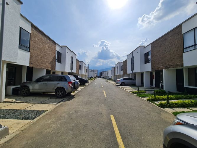 Casa de 3 alcobas en venta en Parque Natura, Jamundí, 240 m² · foto 14 de 18