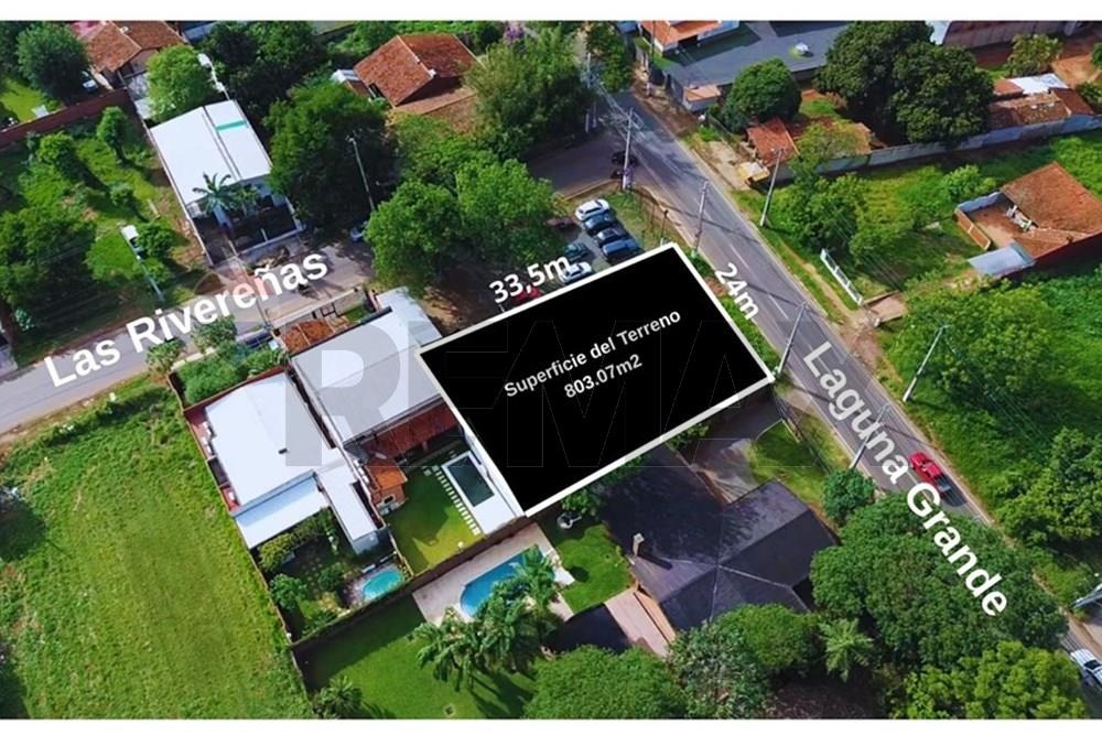 AMPLIO TERRENO SOBRE AVDA LAGUNA GRANDE EN VENTA (803 M2) — foto 2