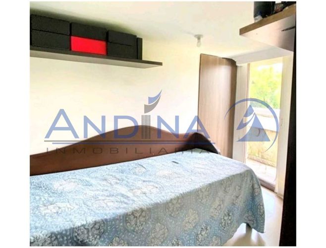 Apartamento de 3 alcobas en venta en Belén, Medellín, 98 m² · foto 10 de 13