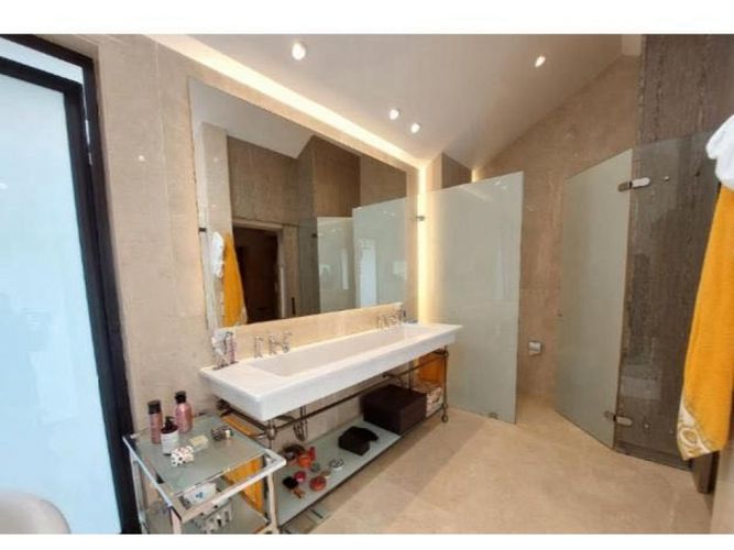 Casa de 4 alcobas en venta en Usaquen, Bogotá, 397 m² · foto 19 de 24