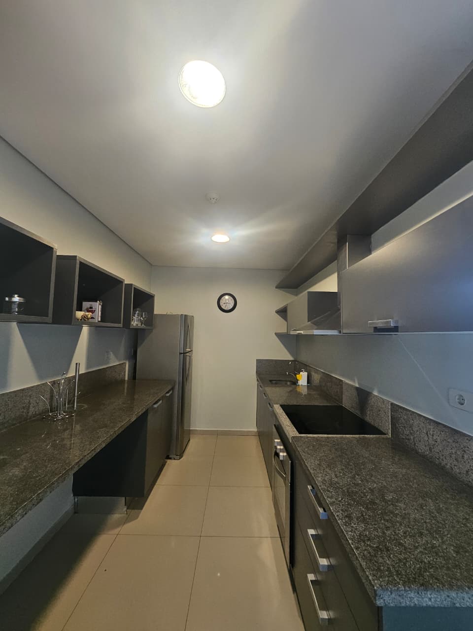 Venta / Alquiler Departamento amoblado en el Edificio TIERRA ALTA -  SARAVI — foto 3