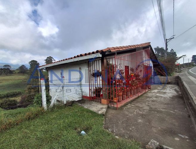Finca en venta en San Felix, Bello, 1800 m² · foto 11 de 18