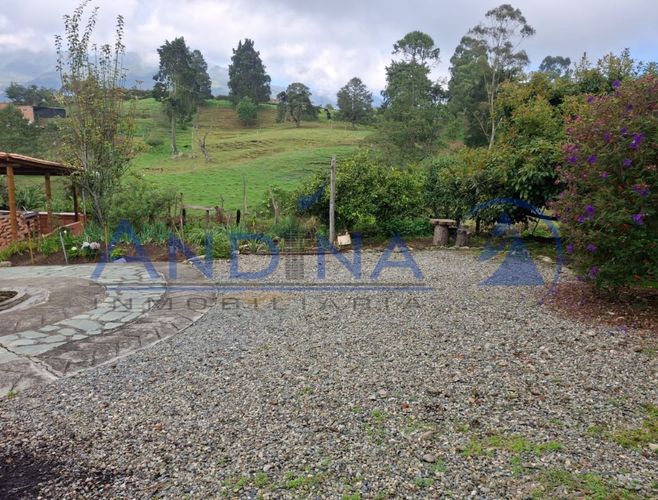 Finca en venta en San Felix, Bello, 1800 m² · foto 12 de 18