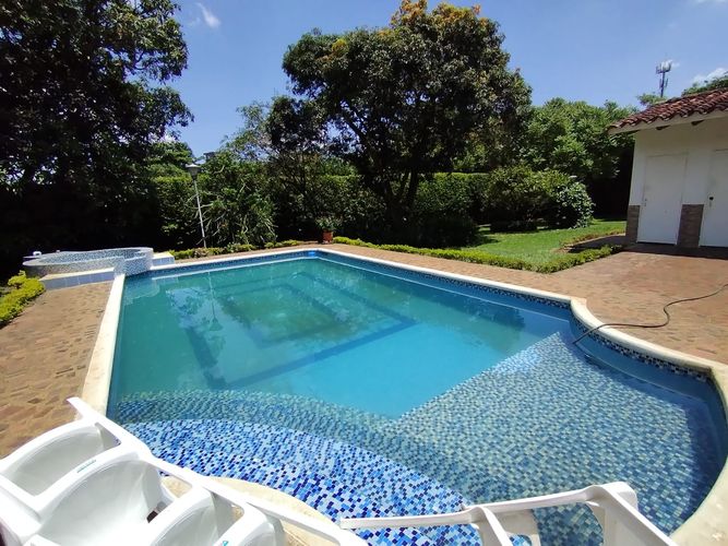 Casa de 5 alcobas en venta en Pance Alto, Cali · foto 2 de 23