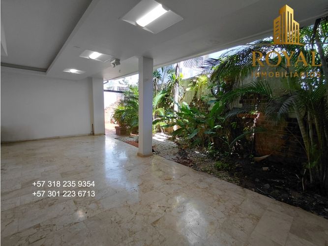 Casa de 6 alcobas en venta en Altos De Riomar, Barranquilla, 490 m² · foto 10 de 24