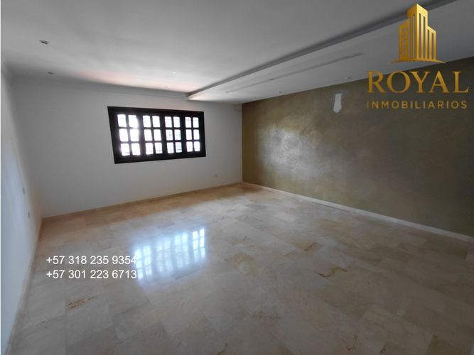 Casa de 6 alcobas en venta en Altos De Riomar, Barranquilla, 490 m² · foto 17 de 24