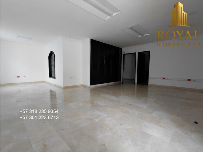 Casa de 6 alcobas en venta en Altos De Riomar, Barranquilla, 490 m² · foto 20 de 24
