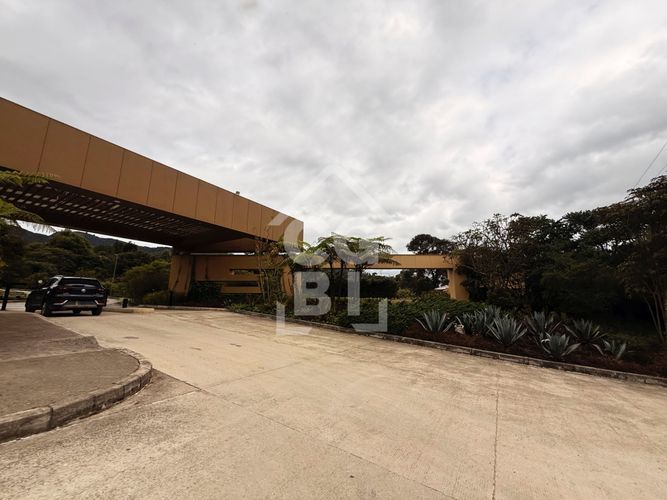 Lote en venta en Pradera De Potosi, La Calera, 2500 m² · foto 2 de 20
