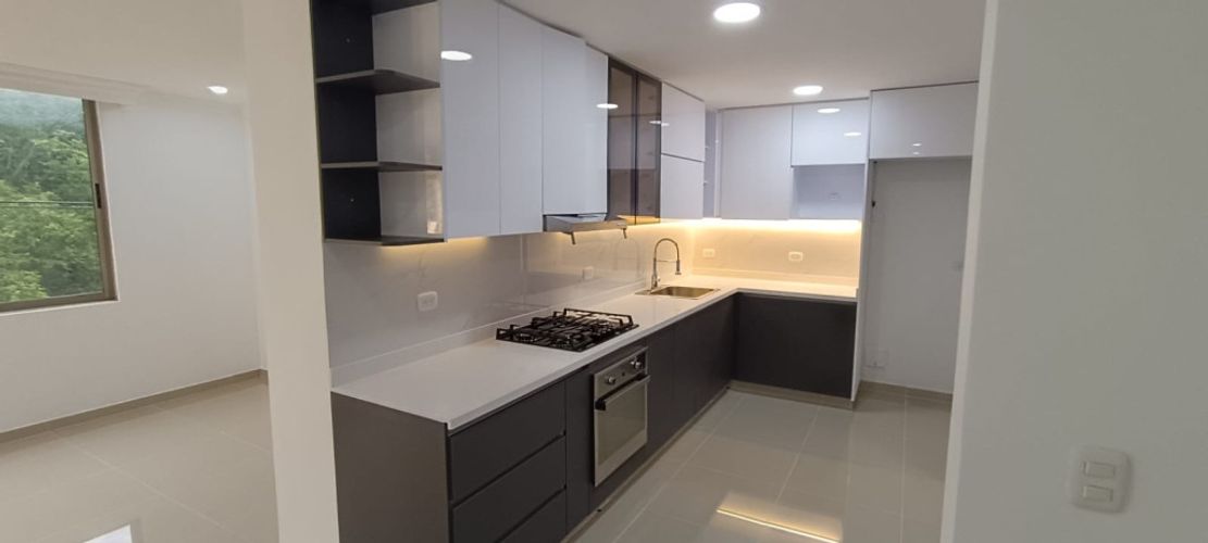 Apartamento de 4 alcobas en venta en Mayapan Las Vegas, Cali, 140 m² · foto 10 de 24